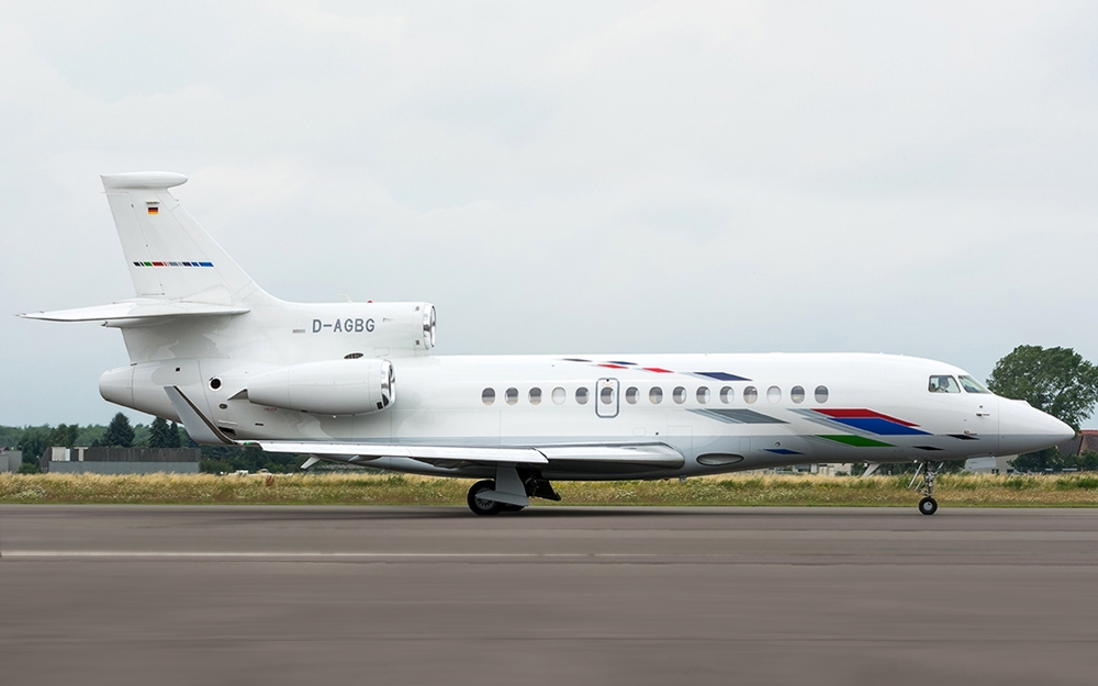 USAS-2013-Dassault-Falcon-7X-SN-210_Exterior