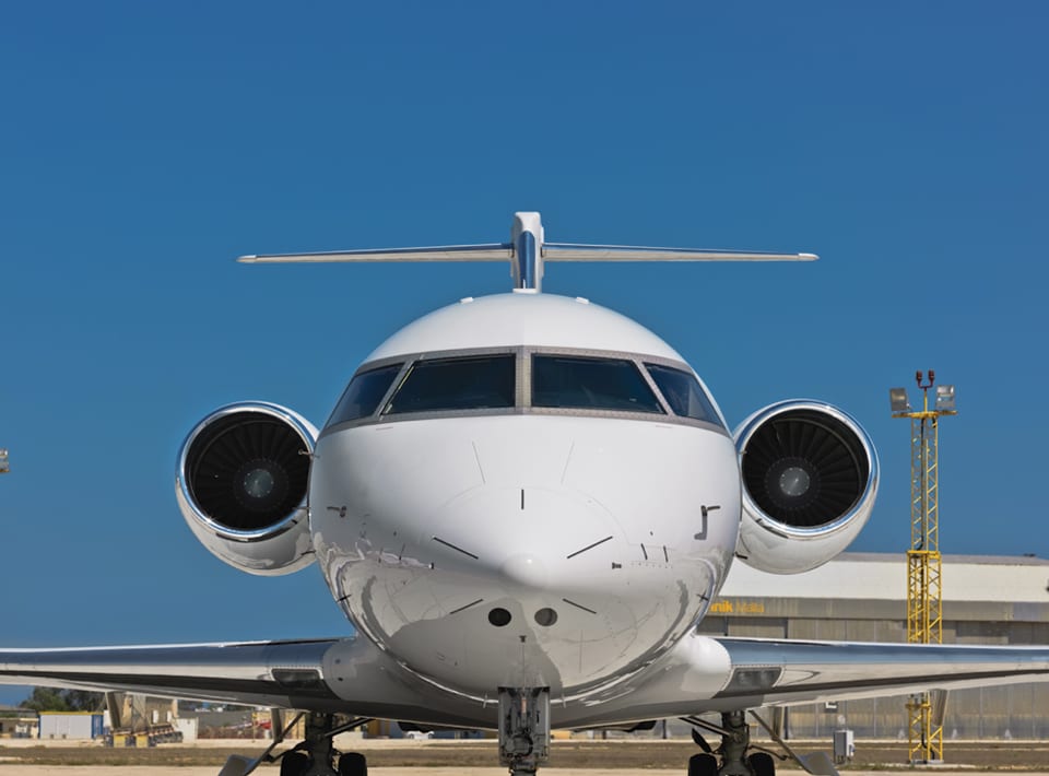 2009 BOMBARDIER CHALLENGER 605 S N 5785 Leader Luxury