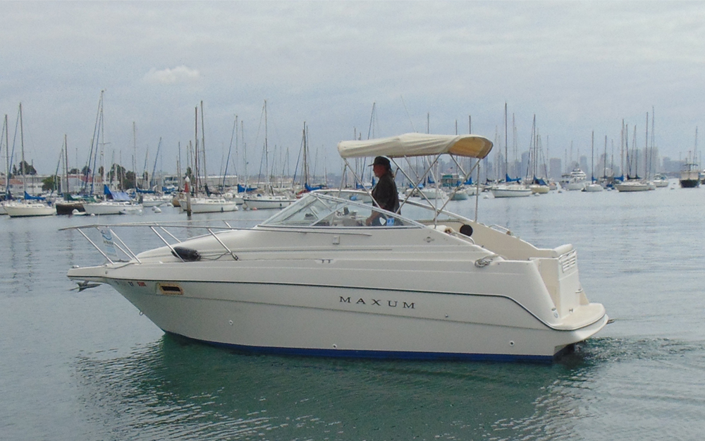 24' Maxum SCR Leader Luxury