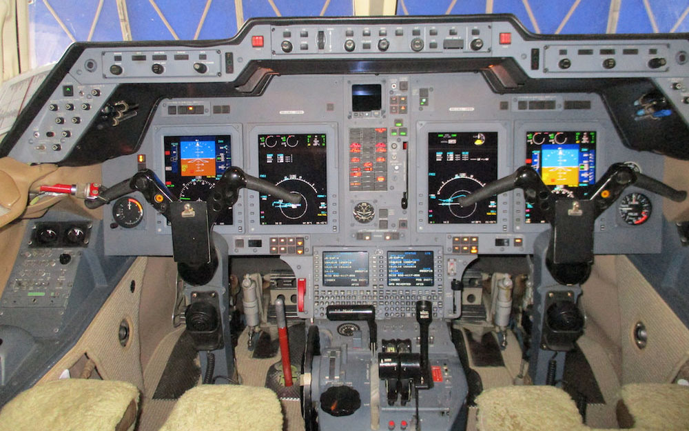 2003 HAWKER 800XP S/N 258632 Leader Luxury