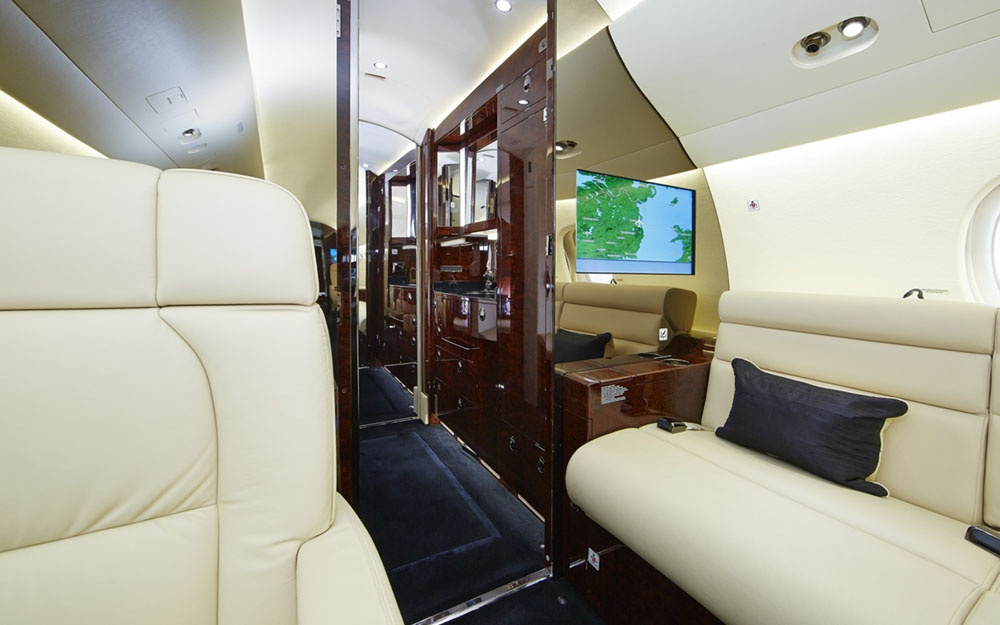 2013 DASSAULT FALCON 7X S/N 178 - Leader Luxury