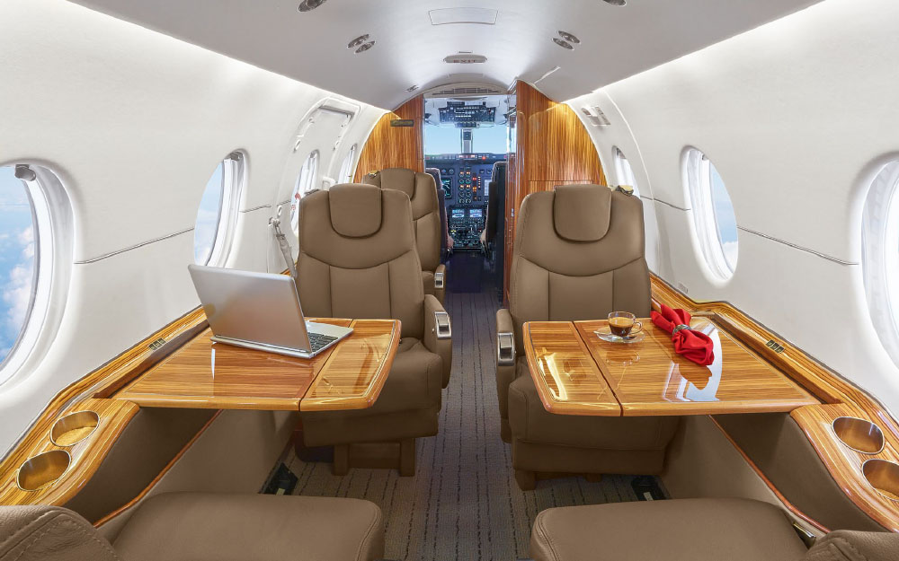 2008 HAWKER 400XP S/N RK544 Leader Luxury