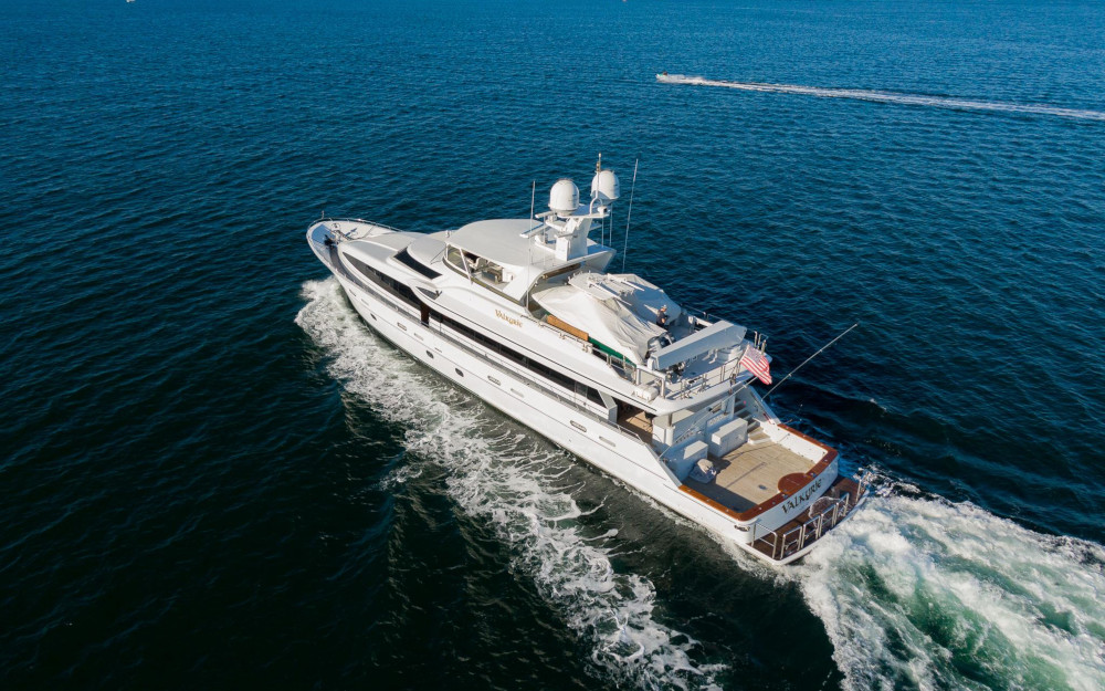 120 ft motor yachts for sale